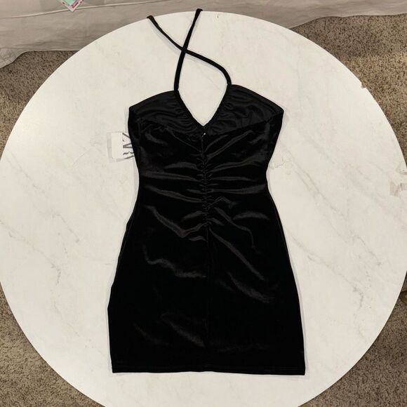 Zara Velvet Mini Dress Black Cutout Halter Going Out Party Size XS NWT - Picture 6 of 8